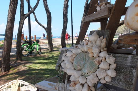 Coolangatta Beachfront Markets - Foster Accommodation 3