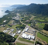 Centro Whitsunday Shopping Centre - Foster Accommodation