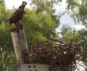 Blackall Sculpture Trail - Foster Accommodation 0