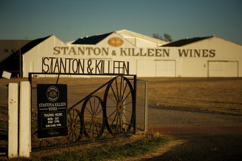 Stanton And Killeen Wines - Foster Accommodation 6