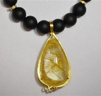 Silvermist Studio Jewellers Gallery - Foster Accommodation