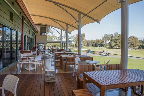 Club Catalina - Foster Accommodation 3