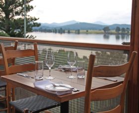 The River Restaurant - Foster Accommodation 0