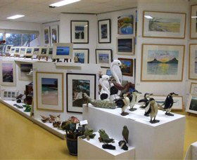 Huskisson Gallery And Picture Framing - Foster Accommodation 0