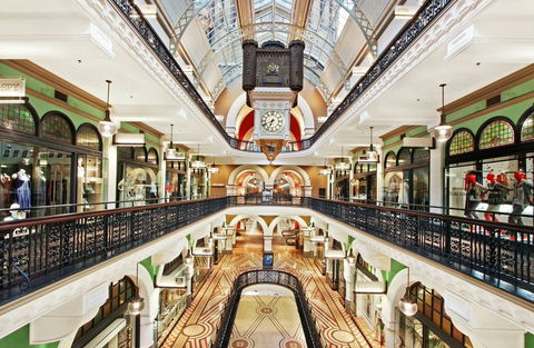 Queen Victoria Building QVB - Foster Accommodation 2