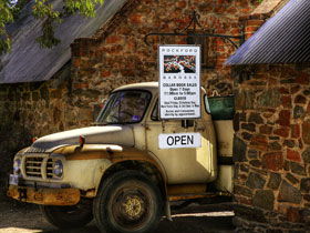 Krondorf SA Foster Accommodation