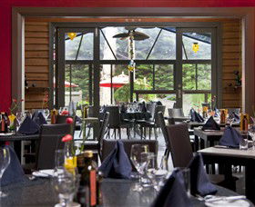 Oakdene Vineyards Restaurant And Cellar Door - Foster Accommodation 2