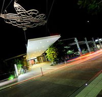 Gladstone City Library - Foster Accommodation