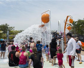 Gladstone Aquatic Centre - Foster Accommodation 1