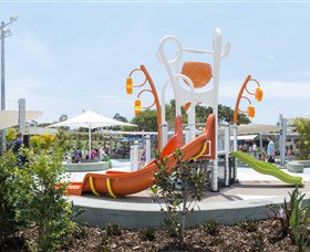 Gladstone Aquatic Centre - Foster Accommodation 0