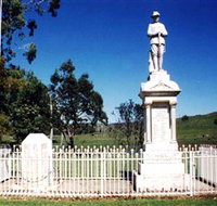Cooyar War Memorial - Foster Accommodation