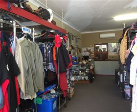 Corryong Op Shop - Foster Accommodation 1