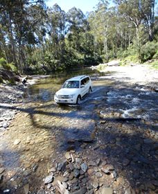 Aberfeldy Four Wheel Drive Track - Foster Accommodation 0