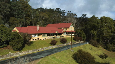 Yarrangobilly Caves - Foster Accommodation 2