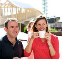 Hunter Street Outlets - Foster Accommodation