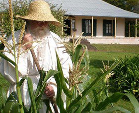 Experiment Farm Cottage - Foster Accommodation 1