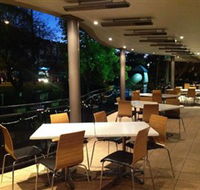 Castle Hill Tavern - Foster Accommodation