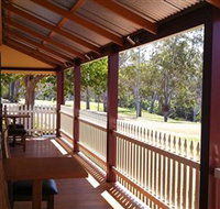 Riverside Oaks Golf Course - Foster Accommodation