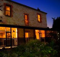 Cocos Hair and Day Spa - Foster Accommodation