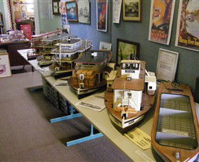 Wentworth Model Paddlesteamer Display - Foster Accommodation 1