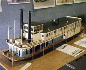 Wentworth Model Paddlesteamer Display - Foster Accommodation 2