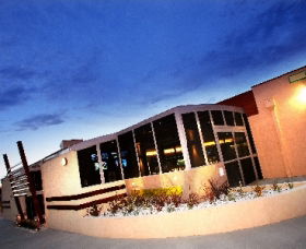 Coomealla Memorial Sporting Club - Foster Accommodation 1