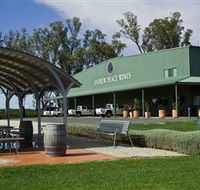 Andrew Peace Wines - Foster Accommodation