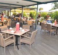 Loong Fong Seafood Restaurant - Foster Accommodation