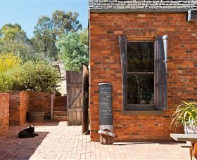 Sally's Paddock At Redbank Winery - Foster Accommodation 1