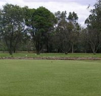 YMCA Back Nine Golf Course - Foster Accommodation