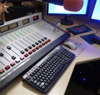 Peak Hill FM Community Radio Station - Foster Accommodation