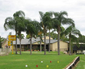 Moree Golf Club - Foster Accommodation 2