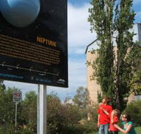 Worlds Largest Virtual Solar System Drive - Foster Accommodation