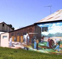 Mendooran Mural Town - Foster Accommodation