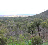 Ben Hall's Cave walking track - Foster Accommodation