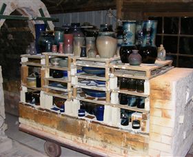 El Dorado Pottery - Foster Accommodation 2