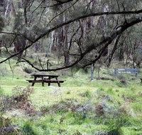 Fourth Crossing picnic area - Foster Accommodation