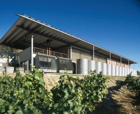 Lerida Estate Winery And Restaurant - Foster Accommodation 2