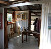 Tin Shed Gallery - Foster Accommodation