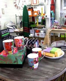 The Famous Tinonee Cafe And Gift Shop - Foster Accommodation 0