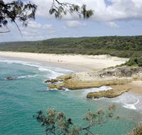 Main Beach North Stradbroke Island - Foster Accommodation