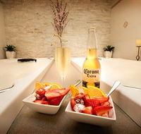 Aqua Vitae Day Spa - Foster Accommodation