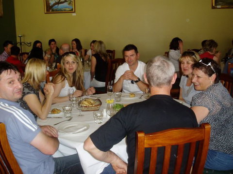 Dreamscape Tours - Foster Accommodation 5