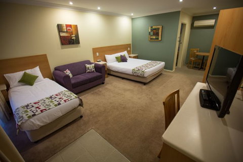 Ibis Styles Orange - Foster Accommodation 0