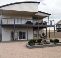Ocean Swell - Foster Accommodation