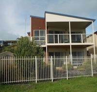 Tigh Na Mara - Foster Accommodation