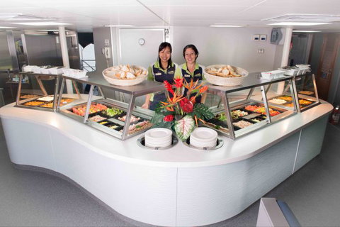 Big Cat Green Island Reef Cruises - Foster Accommodation 1