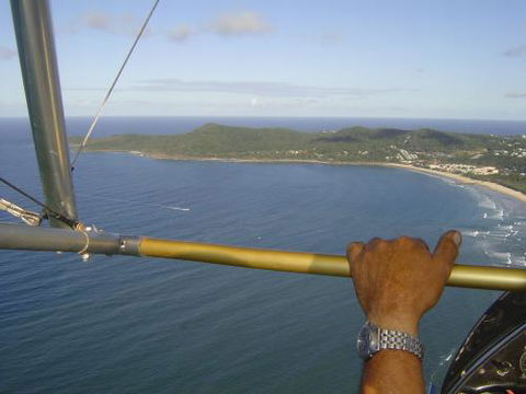 David Cookman–Sunshine Coast Hang Gliding - Foster Accommodation 1