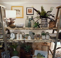 DBar Gallery - Foster Accommodation