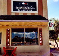 Two Birds Gallery - Foster Accommodation